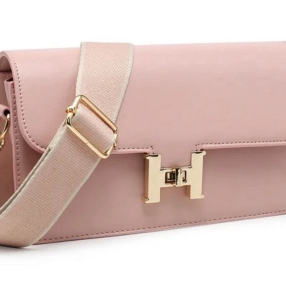 Gorgeous, stylish Wirkin H inspired bagš©· - Picture 3 of 5